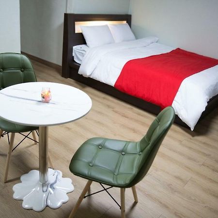 Hotel Castle Suncheon Extérieur photo