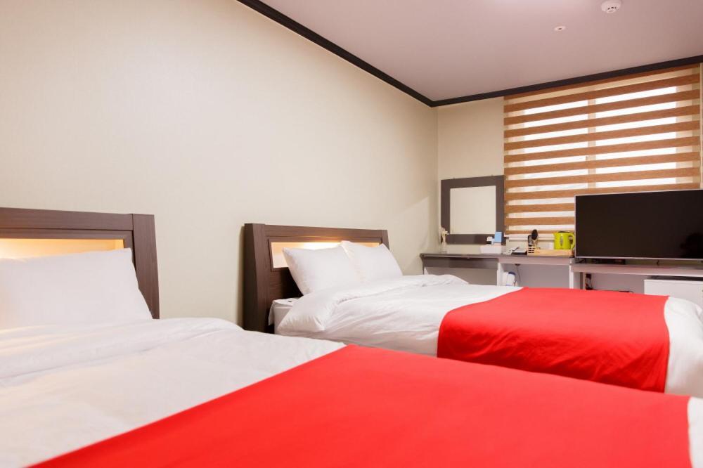 Hotel Castle Suncheon Extérieur photo